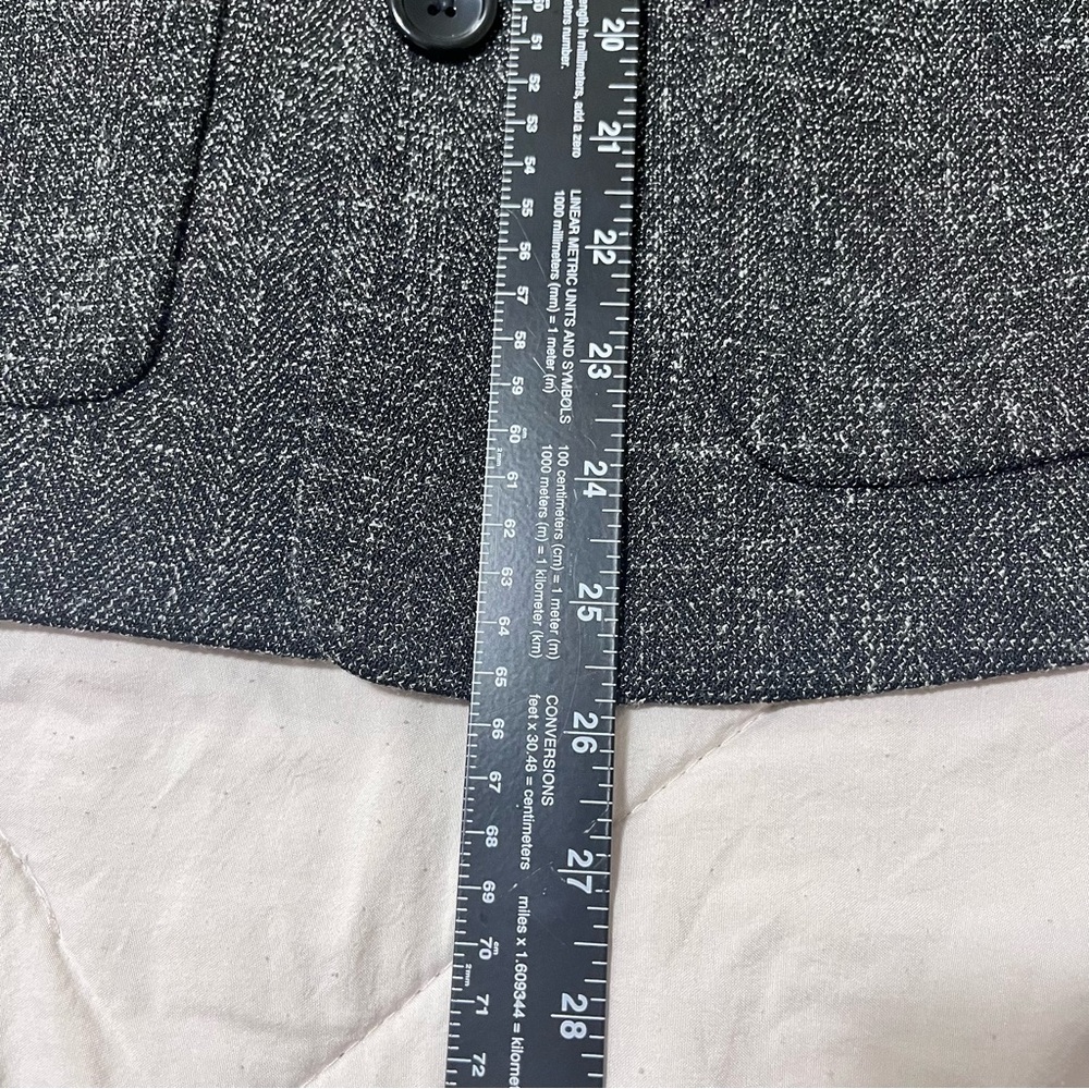 The Limited Collection Women’s Career Business Casual Tweed Blazer Size Medium - Picture 3 of 9